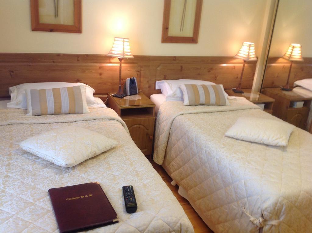 Clochard Bed & Breakfast Galway Oda fotoğraf