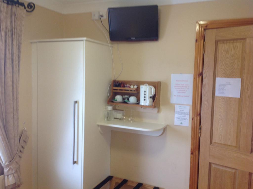 Clochard Bed & Breakfast Galway Oda fotoğraf