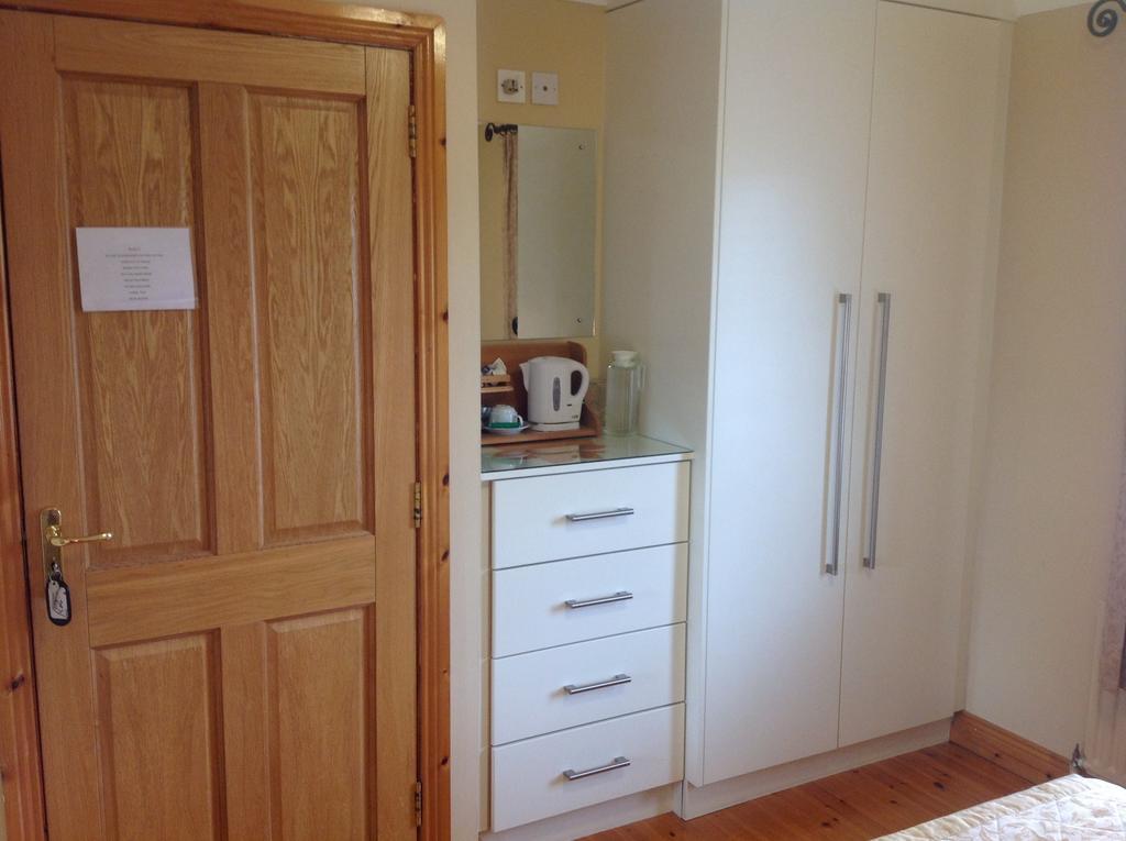 Clochard Bed & Breakfast Galway Oda fotoğraf